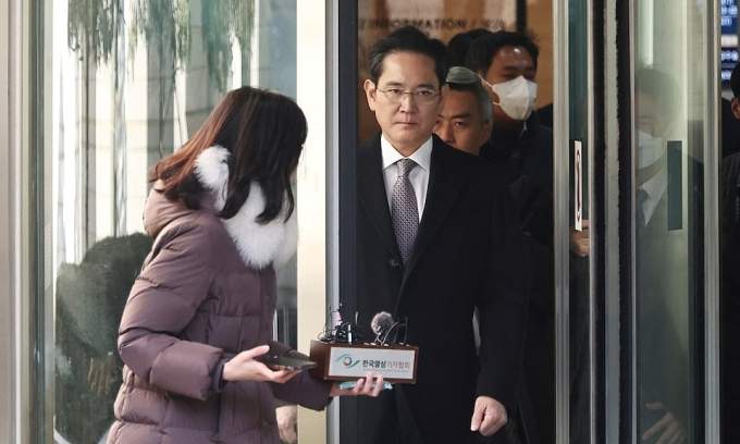 Samsung’s Lee family to finish paying .95 billion in inheritance tax this month