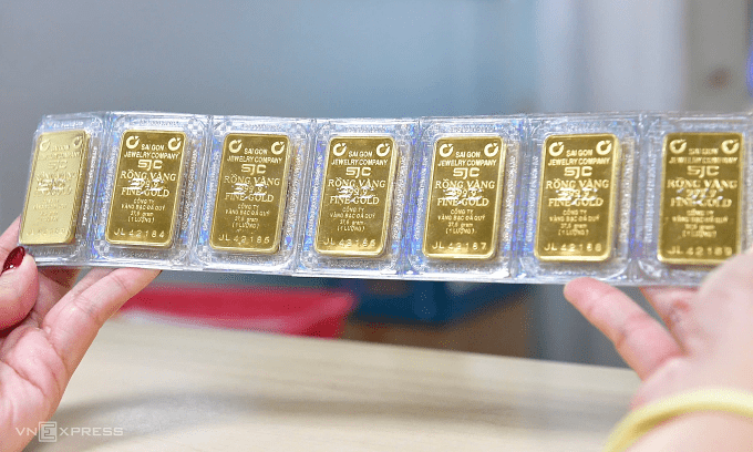 Seafood firm struggles to repay 218-kg gold loan to bank as prices go through roof