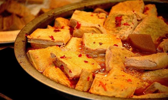 Taiwanese restaurant pushes to reinstate banned stinky tofu in Los Angeles Taiwanese restaurant pushes to reinstate banned stinky tofu in Los Angeles