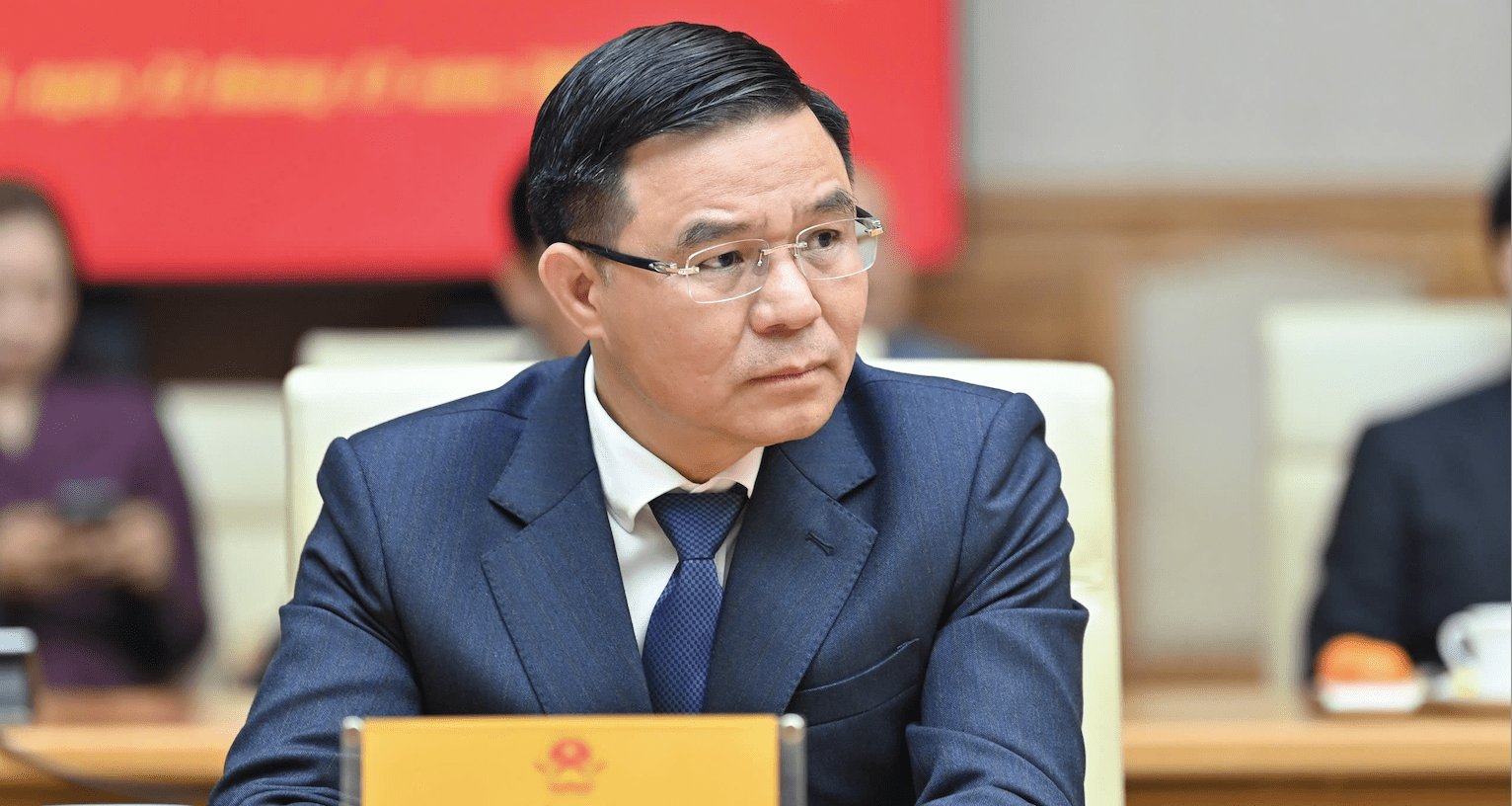 Tân Bộ trưởng Công Thương trước áp lực nguồn cung xăng dầu, đổi ‘chất’ xuất khẩu
