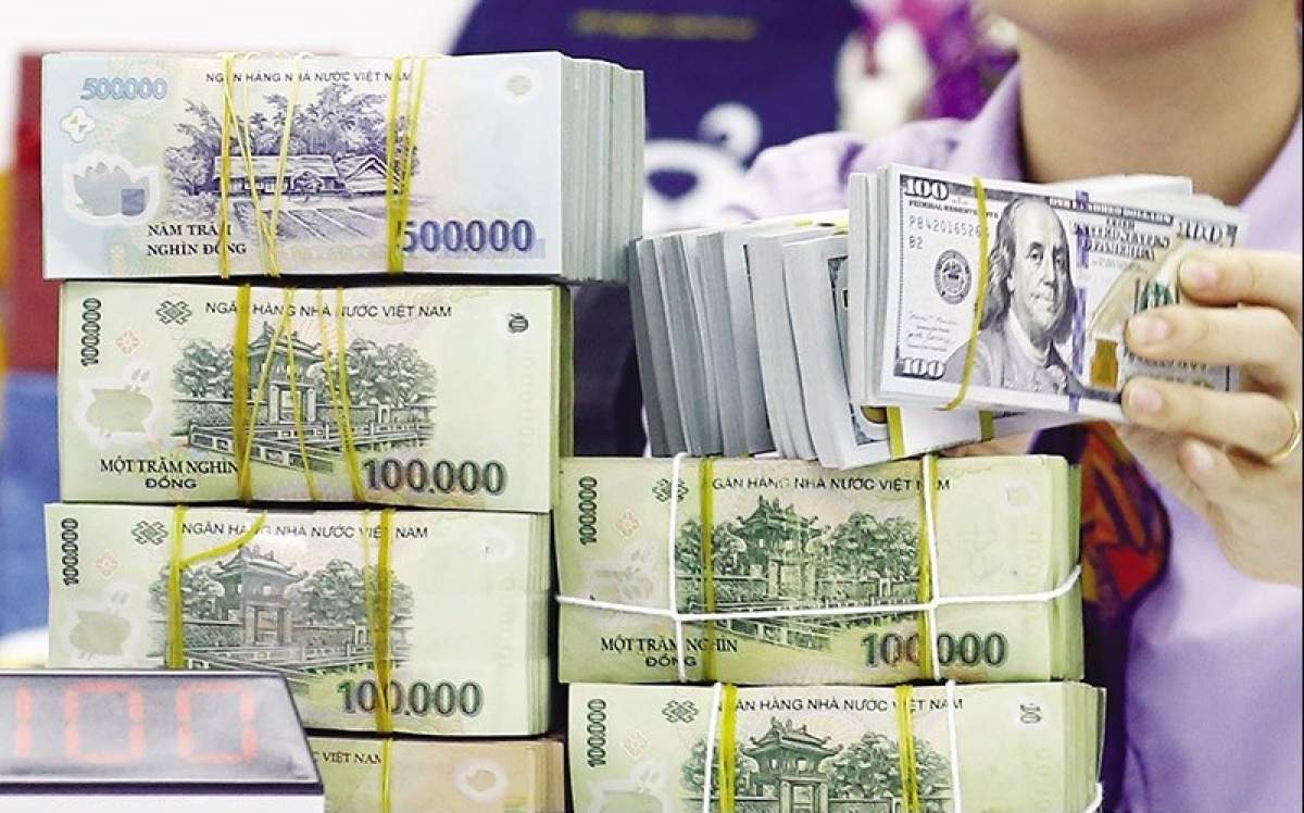 Thị trường tiền tệ tuần 30/3 – 3/4: “Mở van” 110.000 tỷ đồng qua kênh OMO, tỷ giá USD tự do bỗng đứt mạch tăng