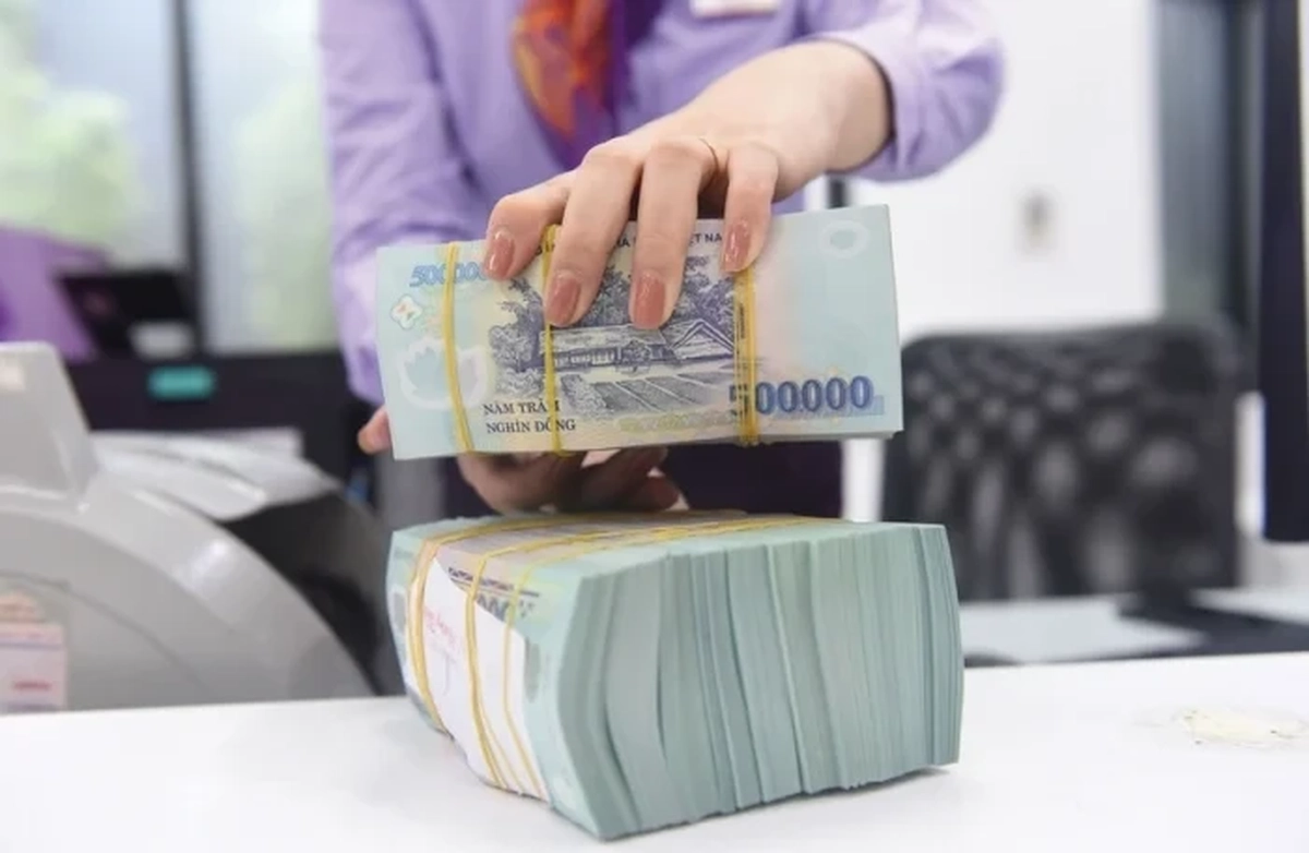 Cần ‘nắn dòng’ tín dụng?