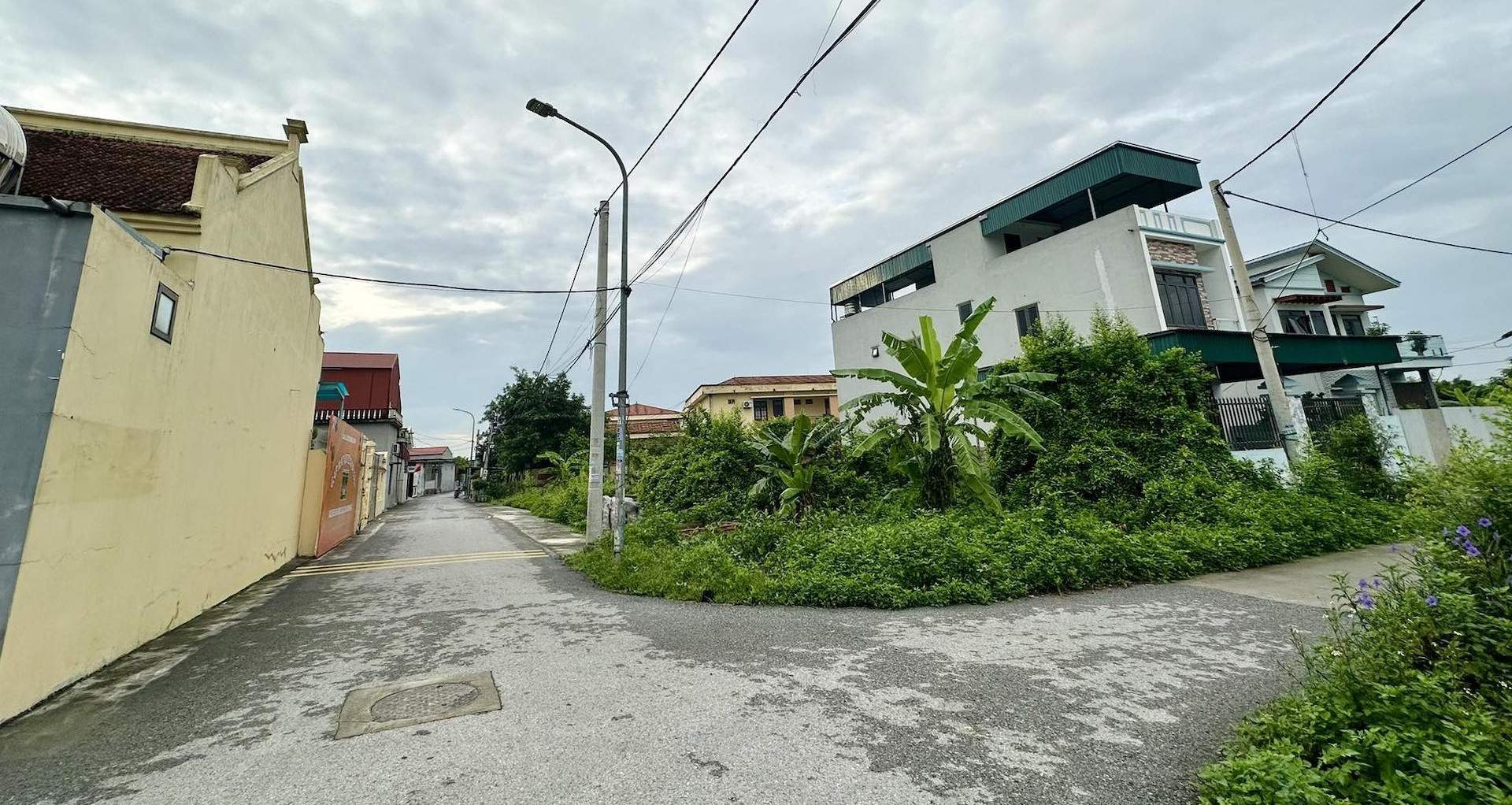 Mất sổ đỏ gốc, chỉ còn bản photo công chứng có làm được sổ mới?