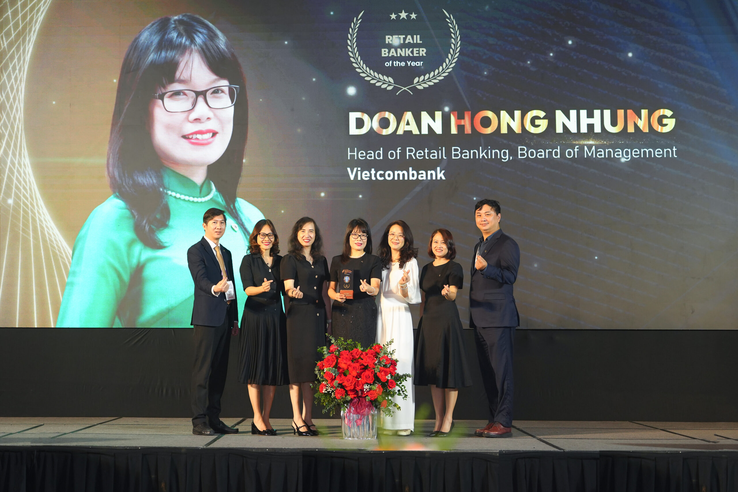 Giám đốc Khối Bán lẻ Vietcombank nhận vinh danh tại WFIS 2026 với những dấu ấn chuyển đổi số bán lẻ