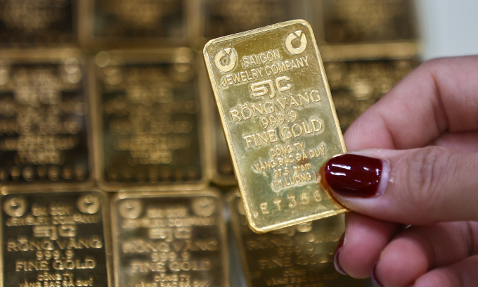 Gold prices fall – VnExpress International