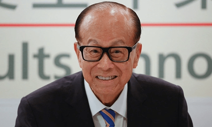 Hong Kong’s richest billionaire Li Ka-shing’s CK Hutchison exits Vodafone joint venture for .8B