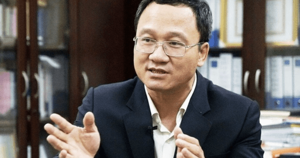 Ông Khuất Việt Hùng trở thành thành viên Hội đồng quản trị Vietjet Ông Khuất Việt Hùng trở thành thành viên Hội đồng quản trị Vietjet