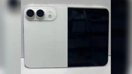 iPhone gập lộ diện: Khung titan mỏng kỷ lục, duy nhất màu trắng iPhone gập lộ diện: Khung titan mỏng kỷ lục, duy nhất màu trắng