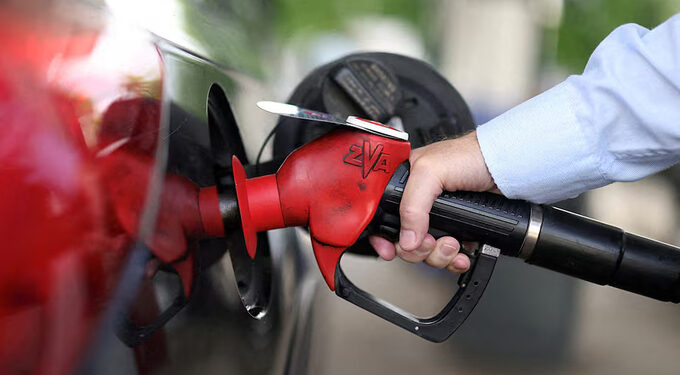 Australia to extend petrol price relief for motorists