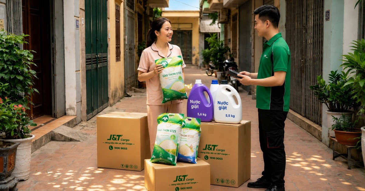 Bùng nổ mua hàng combo trực tuyến, logistics hàng nặng vào cuộc ‘đua’