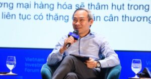 Đại biểu Quốc hội Phan Đức Hiếu cảnh báo tín hiệu đáng lo từ con số nhập siêu “khủng” Đại biểu Quốc hội Phan Đức Hiếu cảnh báo tín hiệu đáng lo từ con số nhập siêu “khủng”