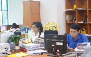 Đề xuất chấm dứt cơ chế thu nhập đặc thù đối với ngành Thuế, Hải quan và Kho bạc từ năm 2026 Đề xuất chấm dứt cơ chế thu nhập đặc thù đối với ngành Thuế, Hải quan và Kho bạc từ năm 2026