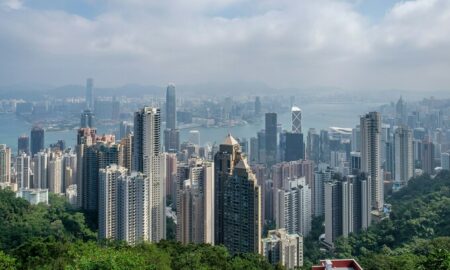 Hong Kong property tycoon Mico Chung sells mansion for .4M