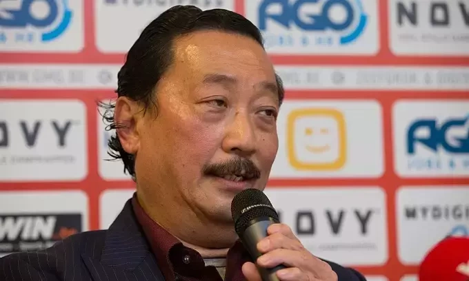 Malaysian tycoon Vincent Tan hikes direct stake in Berjaya Corp after share sales Malaysian tycoon Vincent Tan hikes direct stake in Berjaya Corp after share sales
