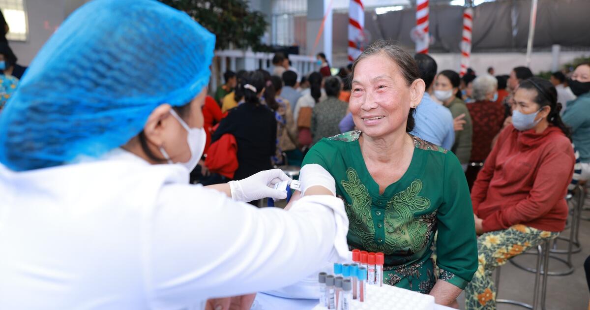 Nỗ lực chăm s&oacute;c sức khỏe trực tiếp cho cộng đồng