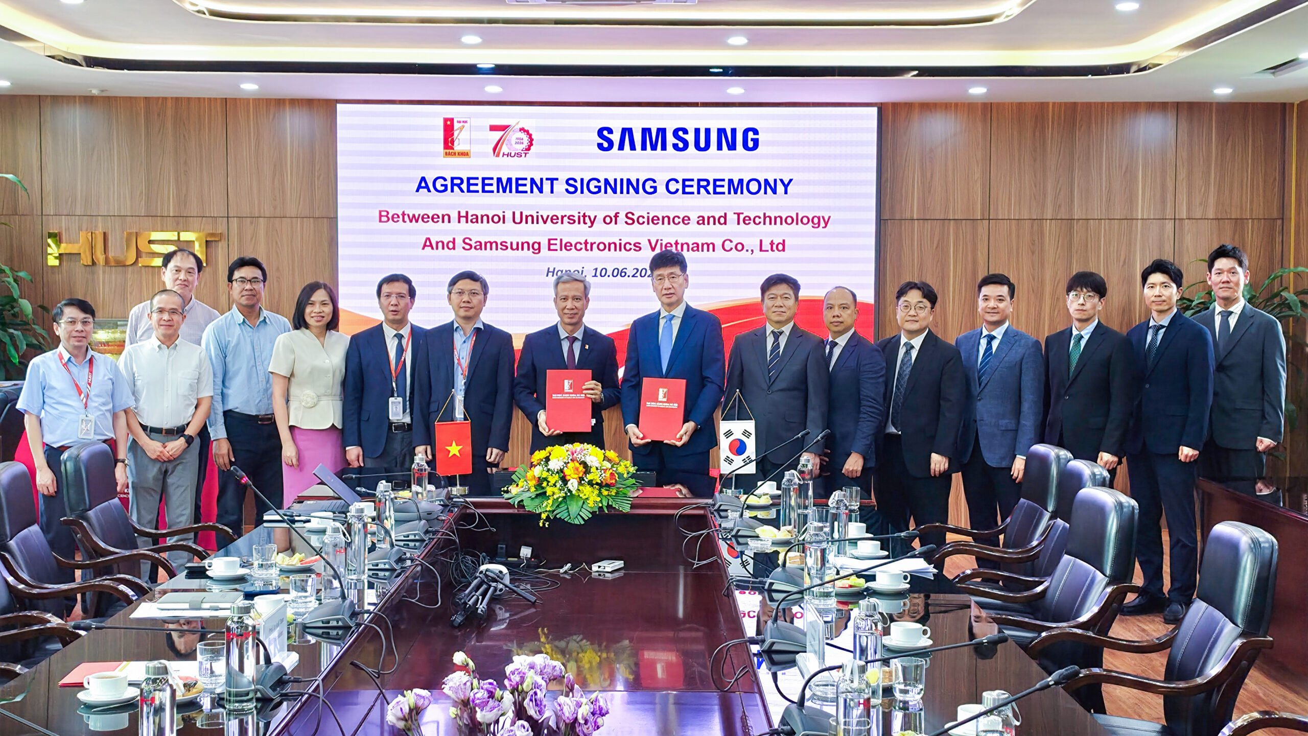 Samsung đẩy mạnh hợp tác đào tạo nhân lực công nghệ trình độ cao tại Việt Nam Samsung đẩy mạnh hợp tác đào tạo nhân lực công nghệ trình độ cao tại Việt Nam
