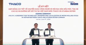 THACO và Hyundai Rotem thúc đẩy nội địa hóa sản xuất đầu máy, toa xe metro tại Việt Nam THACO và Hyundai Rotem thúc đẩy nội địa hóa sản xuất đầu máy, toa xe metro tại Việt Nam