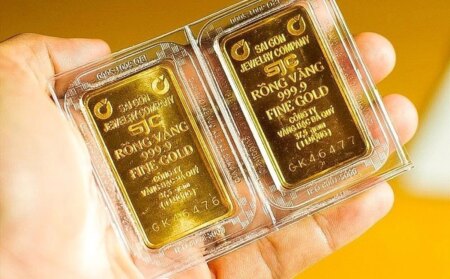 Giá vàng hôm nay 17/6 vẫn tăng mạnh, chuyên gia dự đoán “ngưỡng cửa” quyết định để phi mã