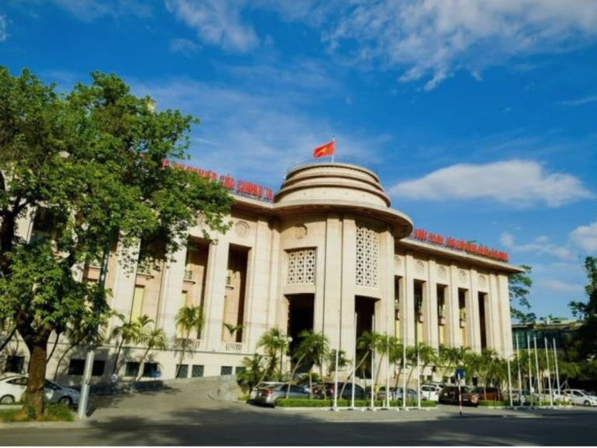 Lãi suất sẽ thế nào trong những tháng cuối năm?