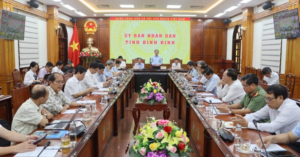 Bình Định tăng trưởng ấn tượng, mở ra trang mới nhiều tiềm năng vươn mình Bình Định tăng trưởng ấn tượng, mở ra trang mới nhiều tiềm năng vươn mình