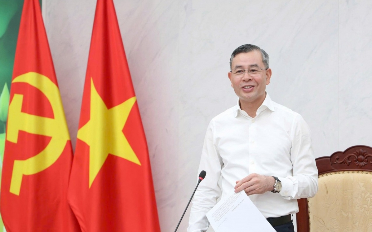 Bộ trưởng Ngô Văn Tuấn giao 7 nhiệm vụ trọng tâm cho Bảo hiểm xã hội Việt Nam Bộ trưởng Ngô Văn Tuấn giao 7 nhiệm vụ trọng tâm cho Bảo hiểm xã hội Việt Nam