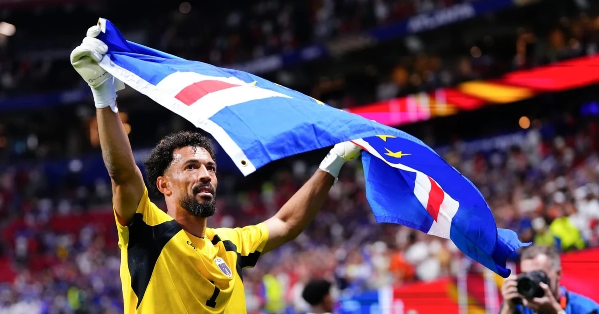 Đội tuyển Cape Verde được thưởng tiền bằng 1% tổng GDP cả nước Đội tuyển Cape Verde được thưởng tiền bằng 1% tổng GDP cả nước