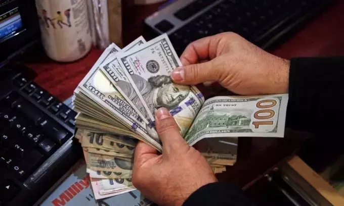 Dollar slips against dong – VnExpress International Dollar slips against dong – VnExpress International