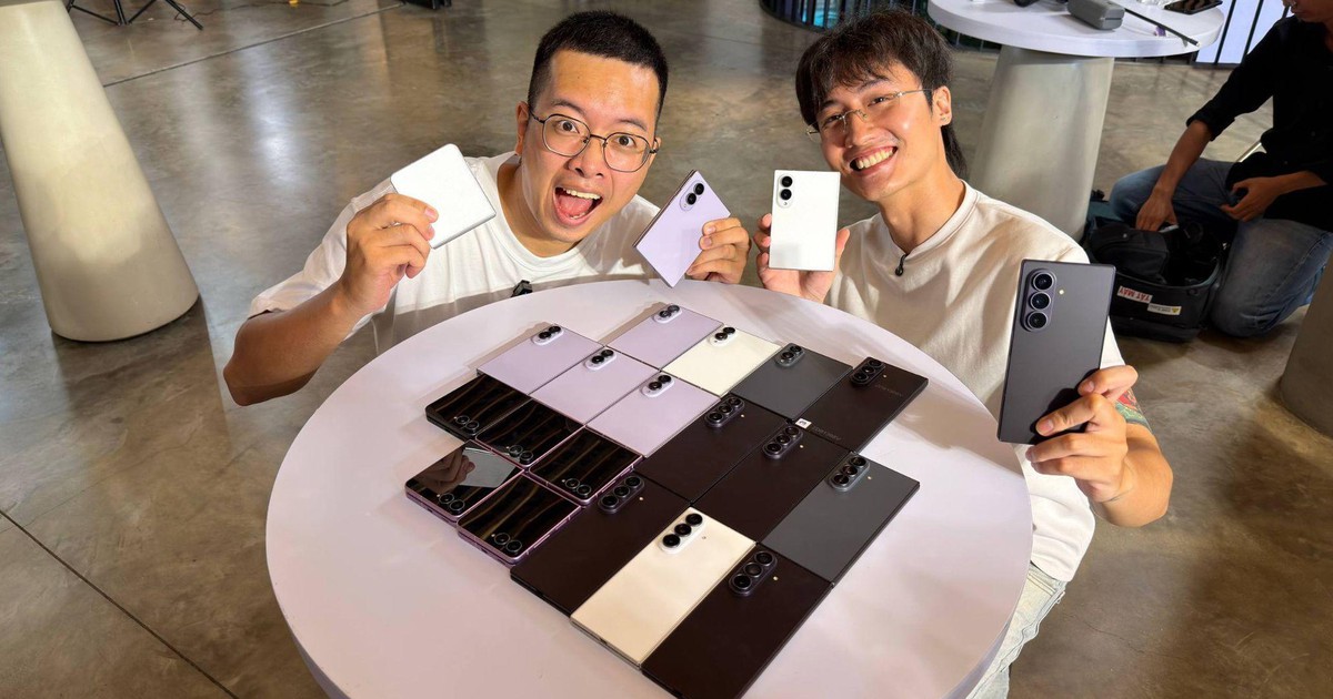 Giới sáng tạo nội dung công nghệ nói gì về thế hệ Galaxy Z gập mới? Giới sáng tạo nội dung công nghệ nói gì về thế hệ Galaxy Z gập mới?