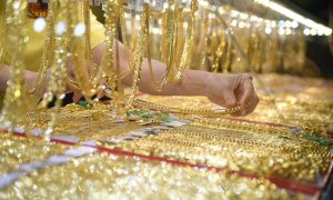 Gold prices drop – VnExpress International