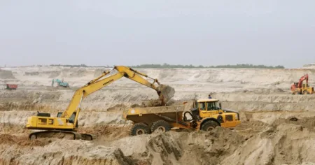 Hà Tĩnh chấm dứt dự án khai thác mỏ sắt lớn nhất Đông Nam Á