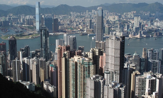 Hong Kong falls to 4th among world’s costliest cities for wealthy individuals Hong Kong falls to 4th among world’s costliest cities for wealthy individuals