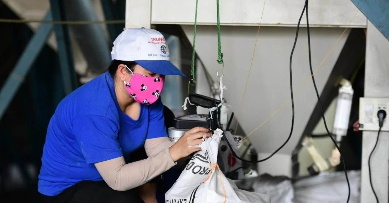 Lúng túng in nhãn bao bì vì chưa đổi được giấy phép kinh doanh theo địa chỉ mới