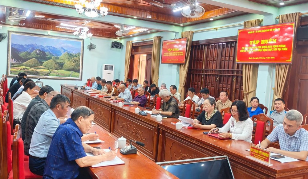 Nâng cao năng lực số cho đội ngũ cán bộ cơ sở ở Quản Bạ Nâng cao năng lực số cho đội ngũ cán bộ cơ sở ở Quản Bạ