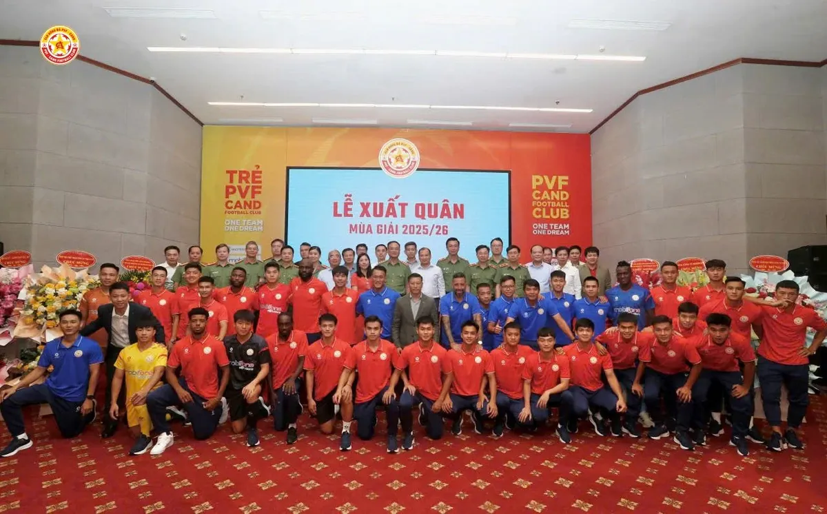 Rớt hạng V-League, PVF-CAND thần tốc “phân thân” trong 24 giờ Rớt hạng V-League, PVF-CAND thần tốc “phân thân” trong 24 giờ
