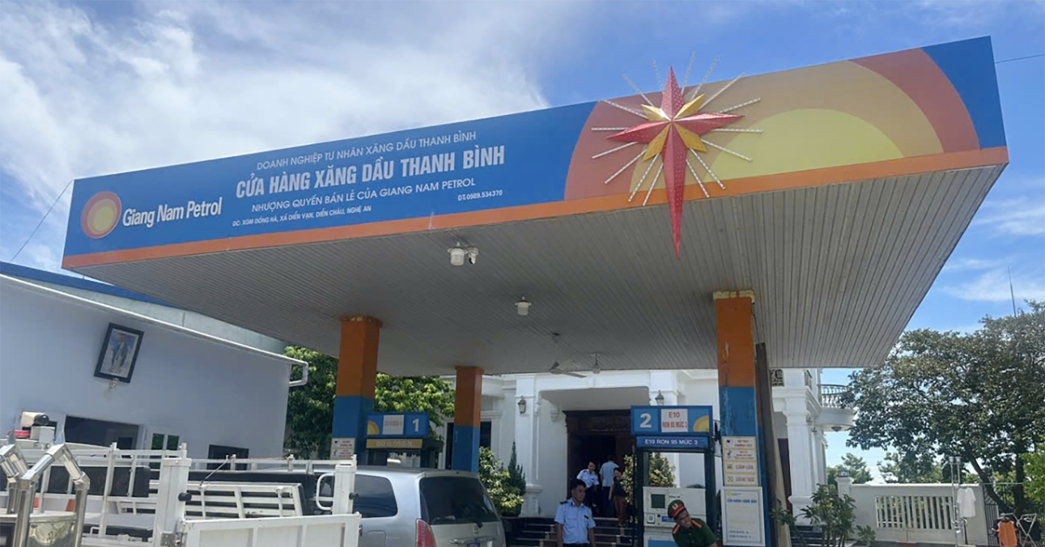 Tự ý tăng giá bán xăng, một doanh nghiệp Nghệ An bị phạt 40 triệu đồng Tự ý tăng giá bán xăng, một doanh nghiệp Nghệ An bị phạt 40 triệu đồng