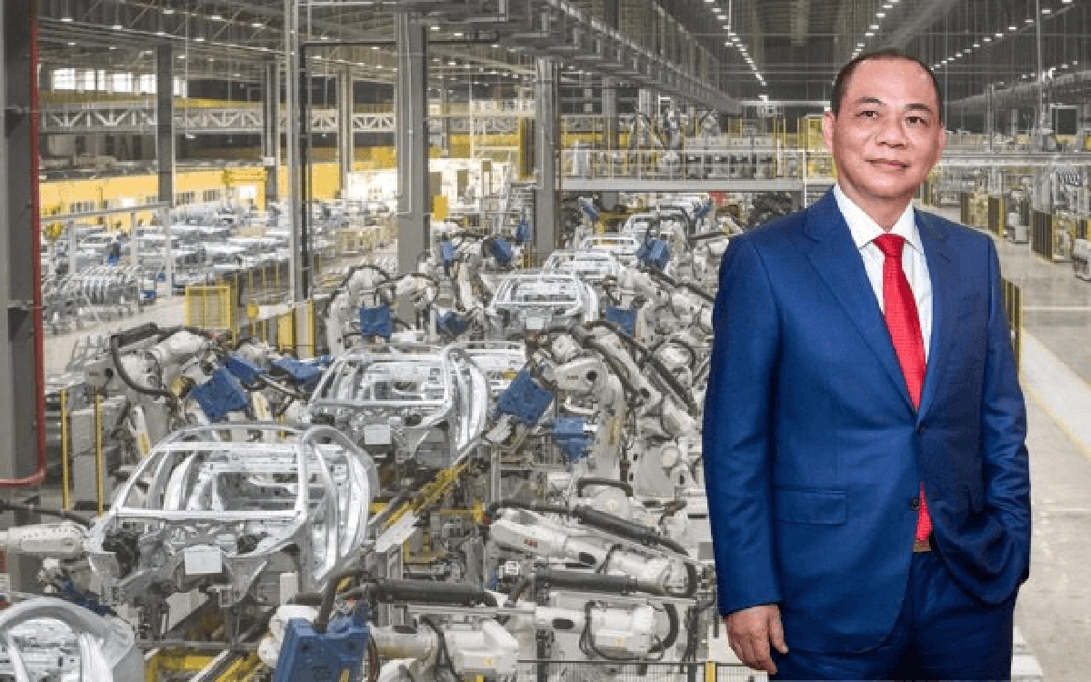 Tỷ phú Phạm Nhật Vượng góp công lớn đưa quê nhà Hà Tĩnh đứng đầu tăng trưởng cả nước trong 2 quý liên tiếp Tỷ phú Phạm Nhật Vượng góp công lớn đưa quê nhà Hà Tĩnh đứng đầu tăng trưởng cả nước trong 2 quý liên tiếp