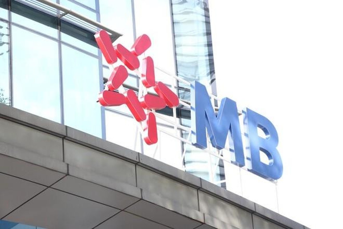 Mức cao nhất 7%/năm, gửi online vẫn hấp dẫn hơn tại quầy