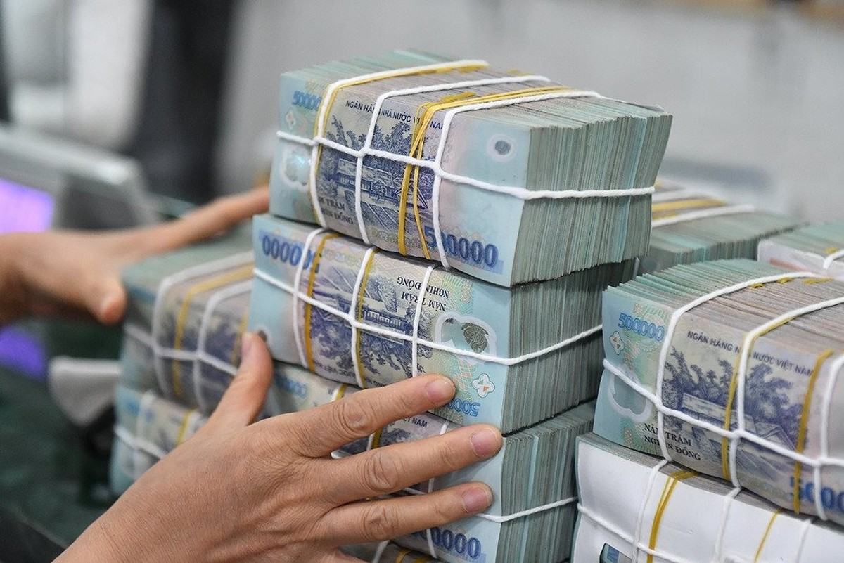 Lãi suất ngân hàng 18/7 tại MB, Sacombank, HDBank, Agribank, Vietcombank, BIDV, VietinBank,…