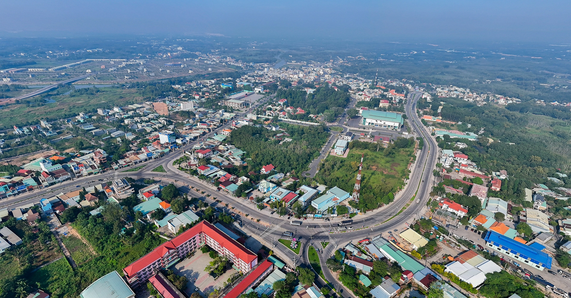Đòi lại hơn 900m2 đất cho mượn, chủ đất vẫn phải trả hơn 156 triệu đồng Đòi lại hơn 900m2 đất cho mượn, chủ đất vẫn phải trả hơn 156 triệu đồng