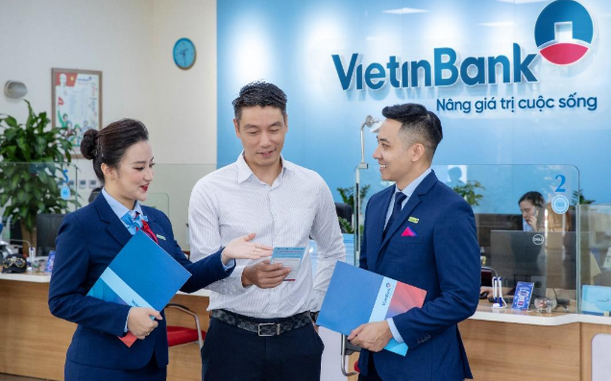 Ngân hàng Việt Nam duy nhất 15 năm liên tiếp ghi danh trong Forbes Global 2000 Ngân hàng Việt Nam duy nhất 15 năm liên tiếp ghi danh trong Forbes Global 2000