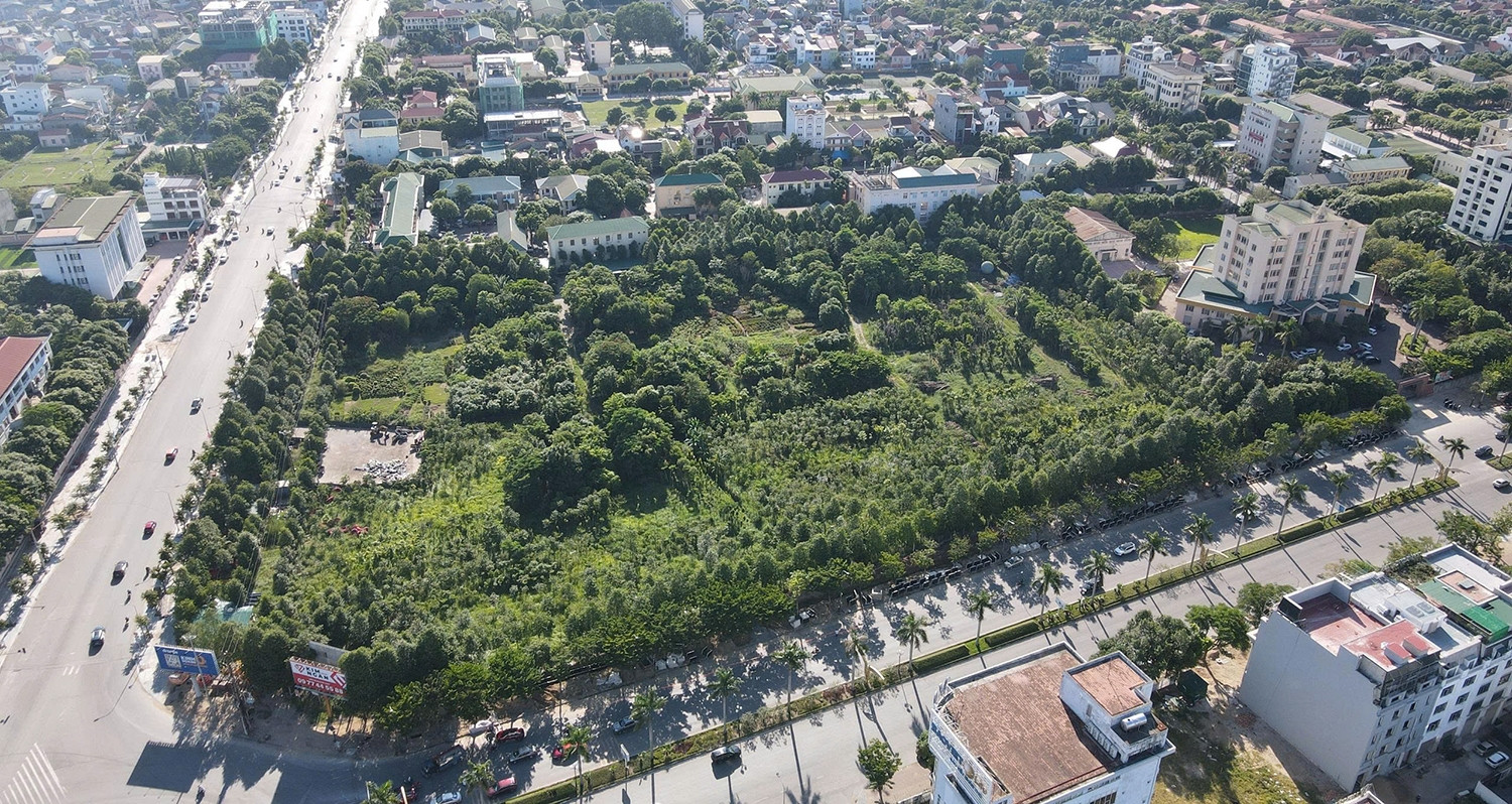 Số phận mới của khu ‘đất vàng’ từng quy hoạch xây Trung tâm hành chính Nghệ An Số phận mới của khu ‘đất vàng’ từng quy hoạch xây Trung tâm hành chính Nghệ An