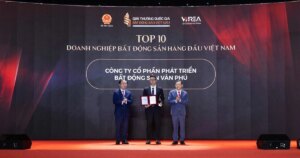 Văn Phú vào Top 10 doanh nghiệp bất động sản hàng đầu Việt Nam