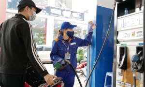 Bộ Công Thương: Doanh nghiệp xăng dầu không được để thiếu nguồn cung