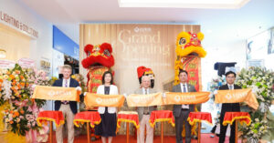 Khai trương showroom trải nghiệm ánh sáng Luvia tại Hà Nội